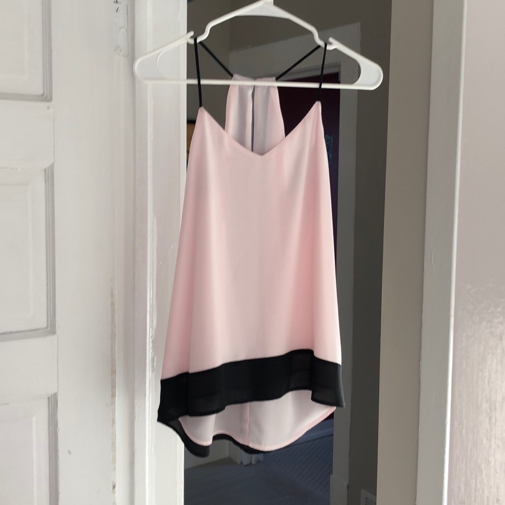 Express Reversible Tank Top - Picture 3 of 4